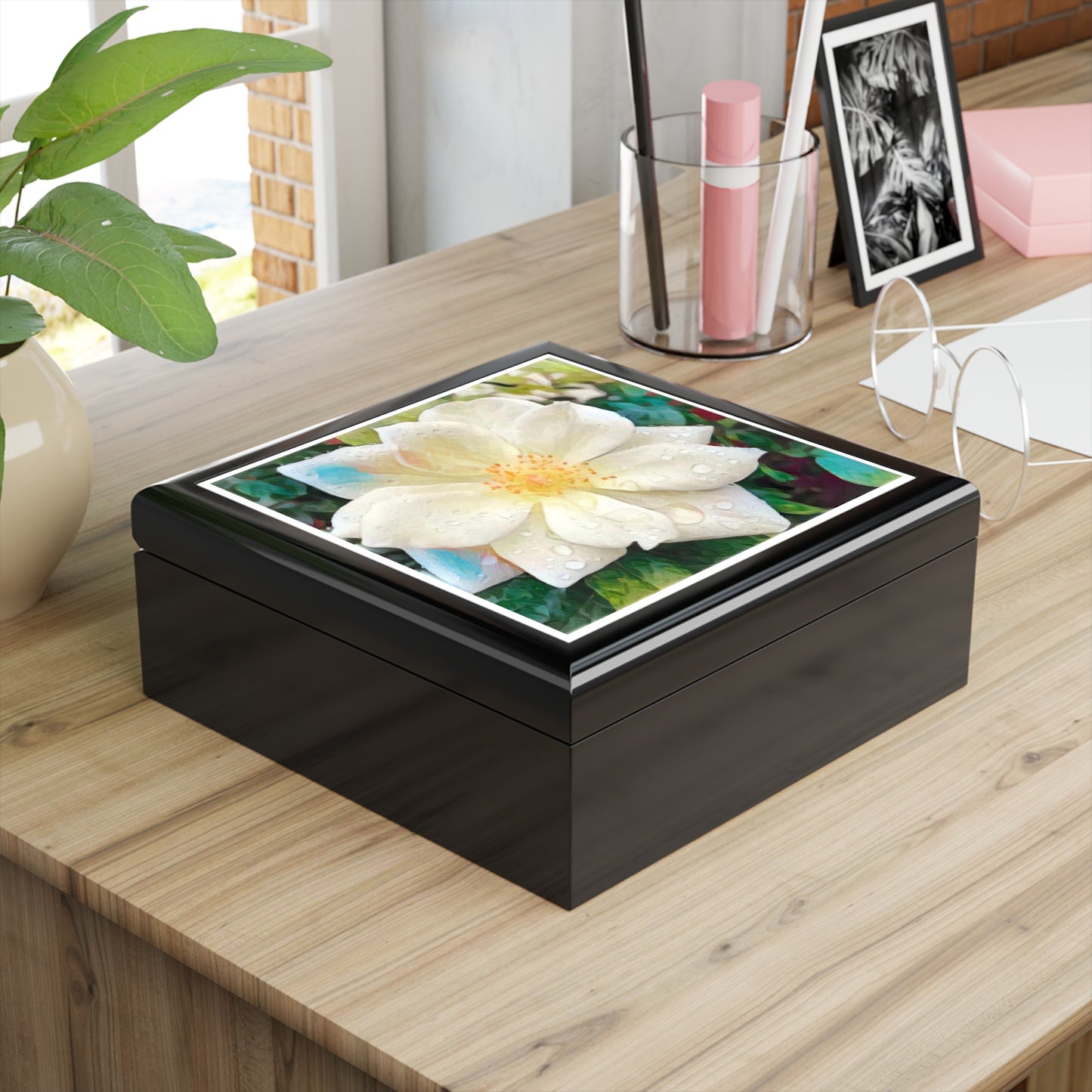 Eloquent White Rose Floral Jewelry Box